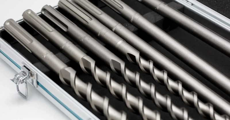 4d40fce47fa6c27543729a7a8ea793c1