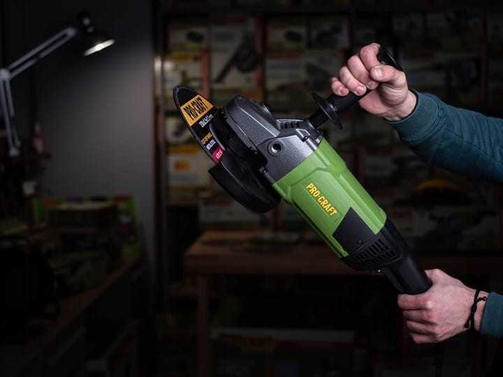 18e3300e98dd83d5707f990baa6dbc27