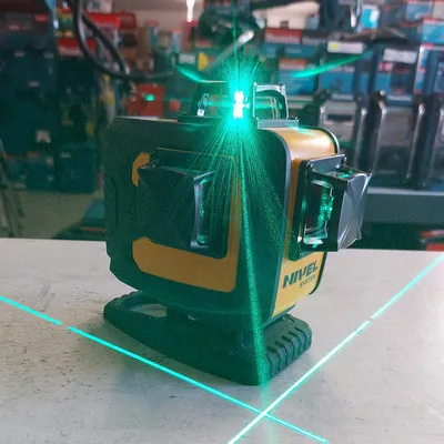 Laser czteropłaszczyznowy Nivel System CL4D-B